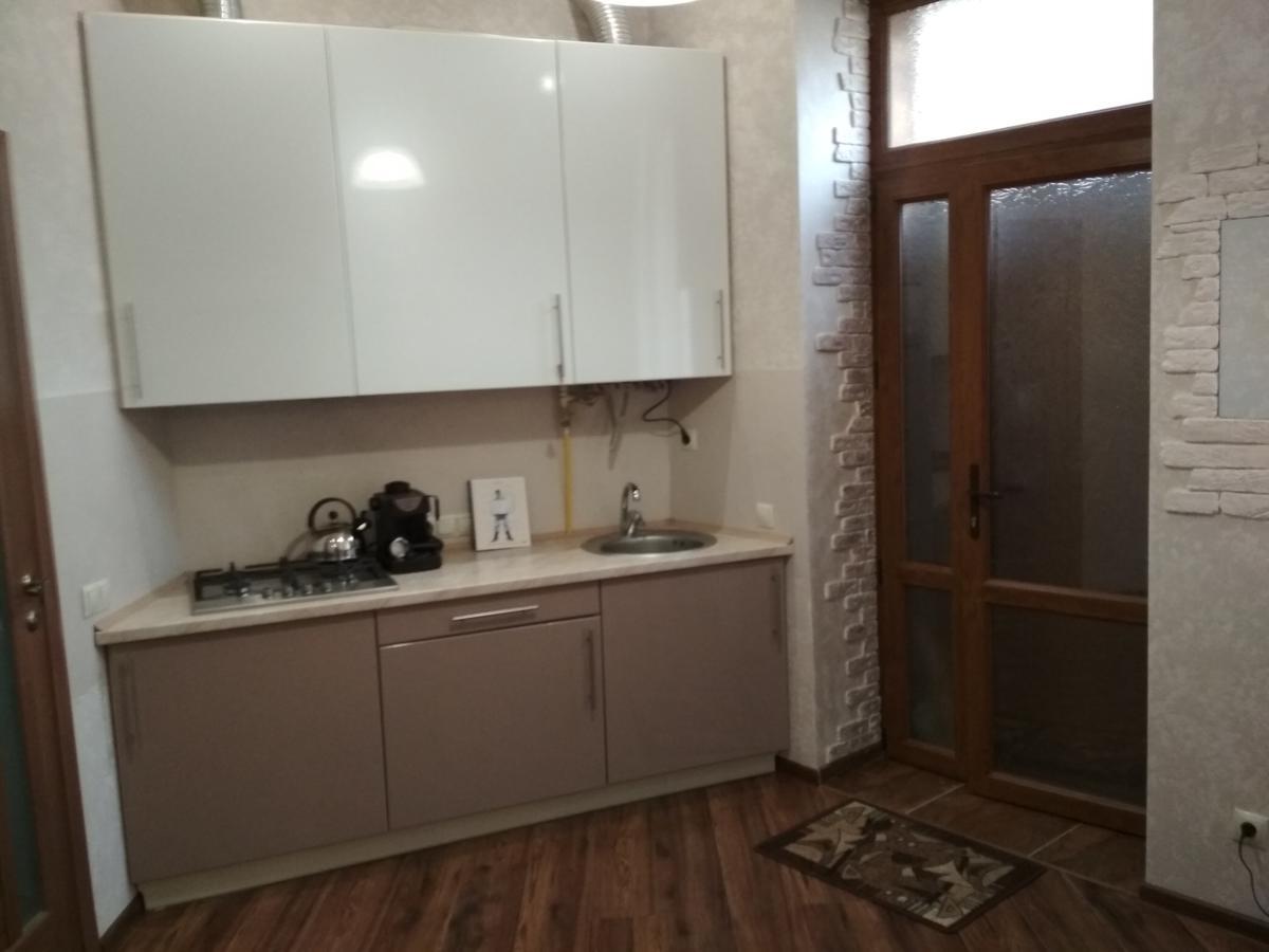 Апартаменти В Серці Міста Лева Lviv Dış mekan fotoğraf